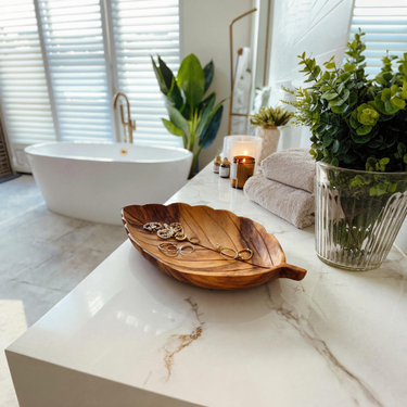 Rustic Leaf Carved Jewelry Tray For Bathroom